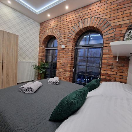 Microhotels Fabryczna 17 Zielona Gora  Exterior photo